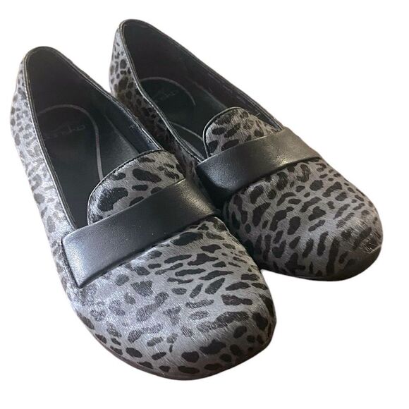 Dansko Oksana Sz EU 41 US 10.5 Grey Leopard Print Calf Hair Slip On Loafer Shoes - Picture 1 of 7